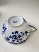Клеймо H.L.H. Japan на дне чашки