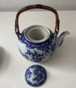 Чайник из японского сервиза H.L.H. Japan, фарфор